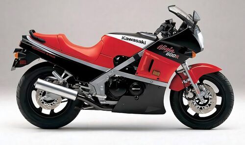 Kawasaki GPZ600R (Ninja 600R)