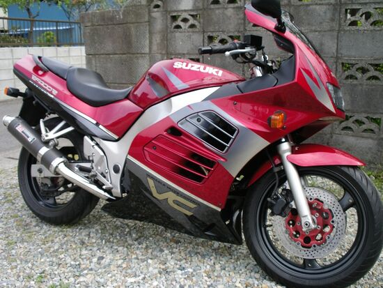 Suzuki rf 400 характеристики